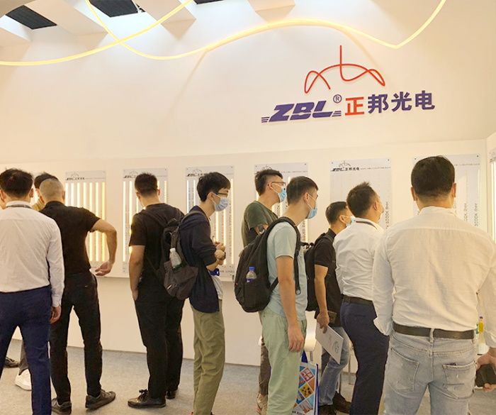 戶外燈帶哪個品牌好？正邦光電帶您探尋照明新境界